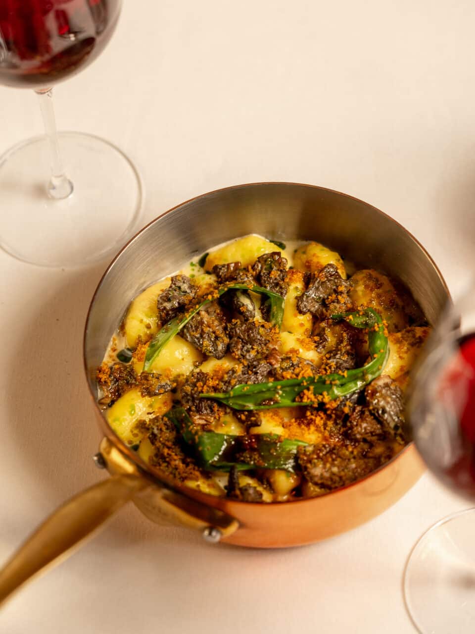 NOLINSKI PARIS RESTAURANT PLAT