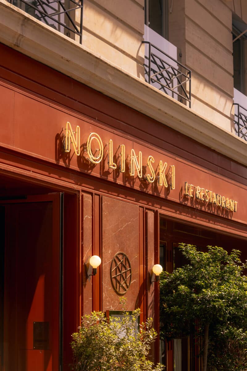 http://NOLINSKI%20PARIS%20RESTAURANT%20PHOTO