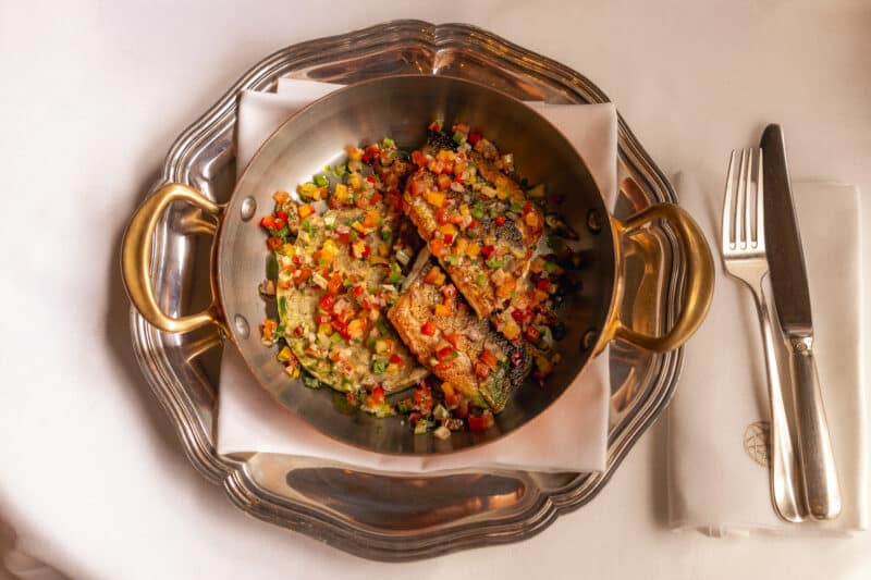 http://NOLINSKI%20PARIS%20RESTAURANT%20GRILLED%20SEA%20BAR